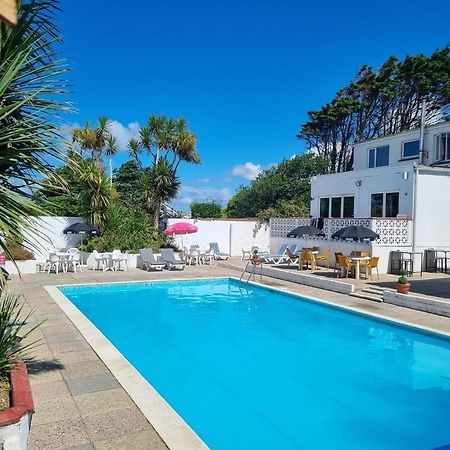 Pine Lodge Newquay  Bagian luar foto